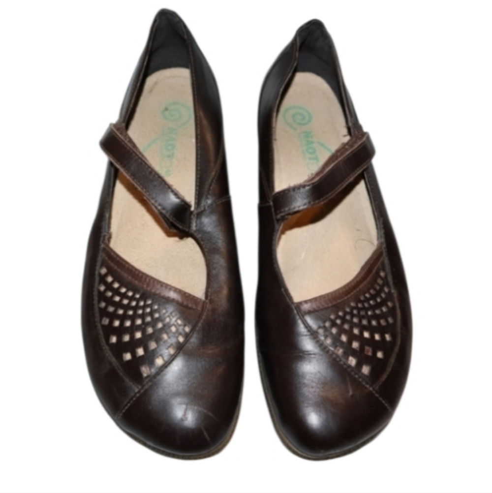 Naot Mary Jane Bronze Leather Design Round Toe Hook Loop Strap Shoes Sz EU40 USA